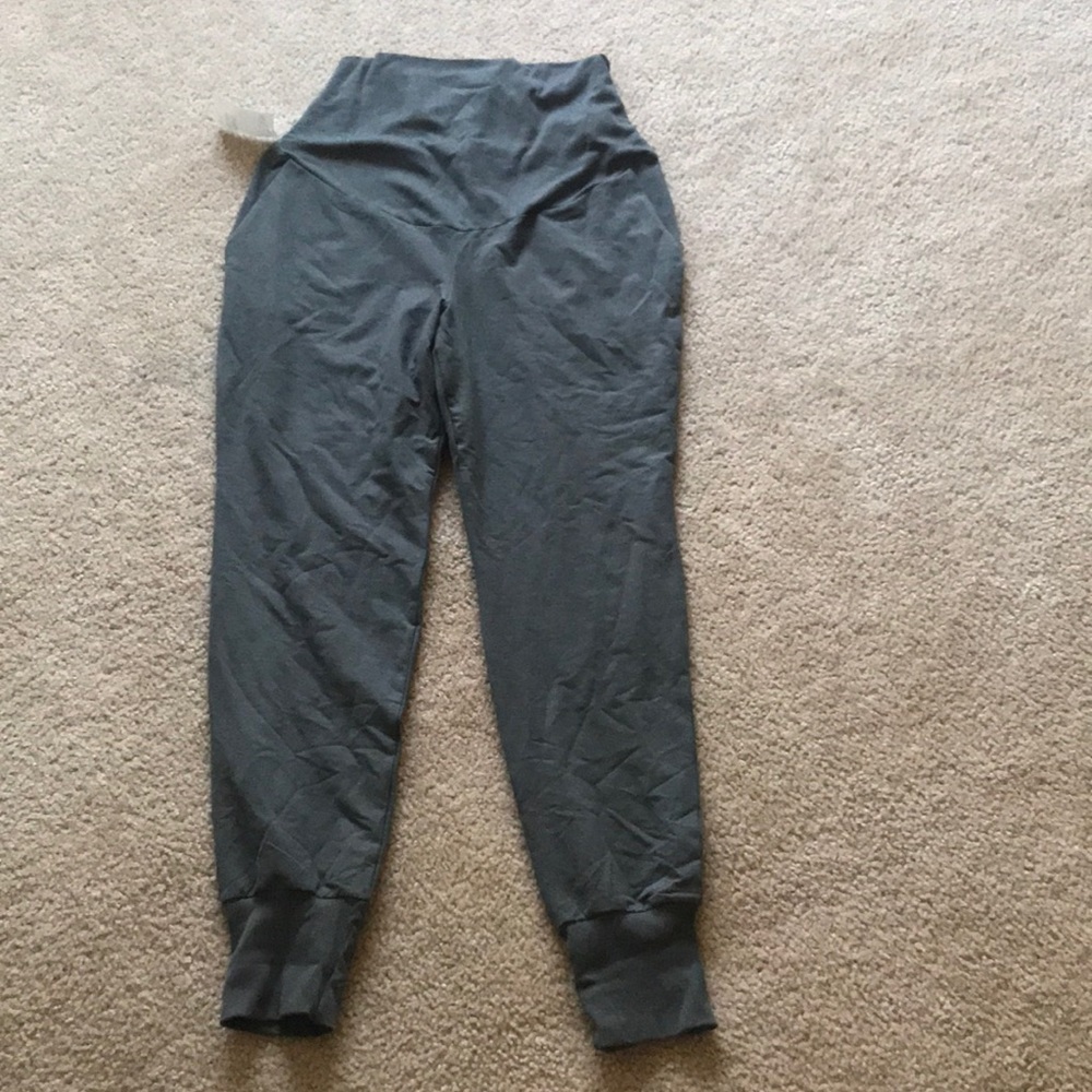 Maternity joggers